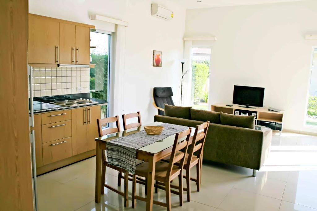 Garden Hills Villa Resort Cha-Am Ruang foto