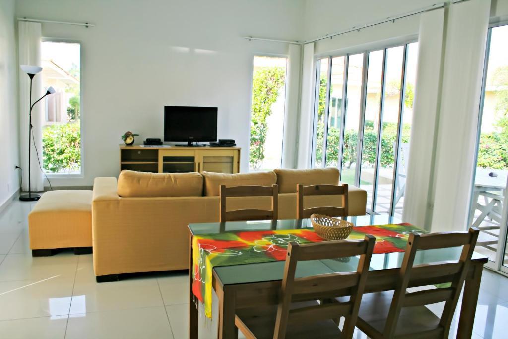 Garden Hills Villa Resort Cha-Am Ruang foto
