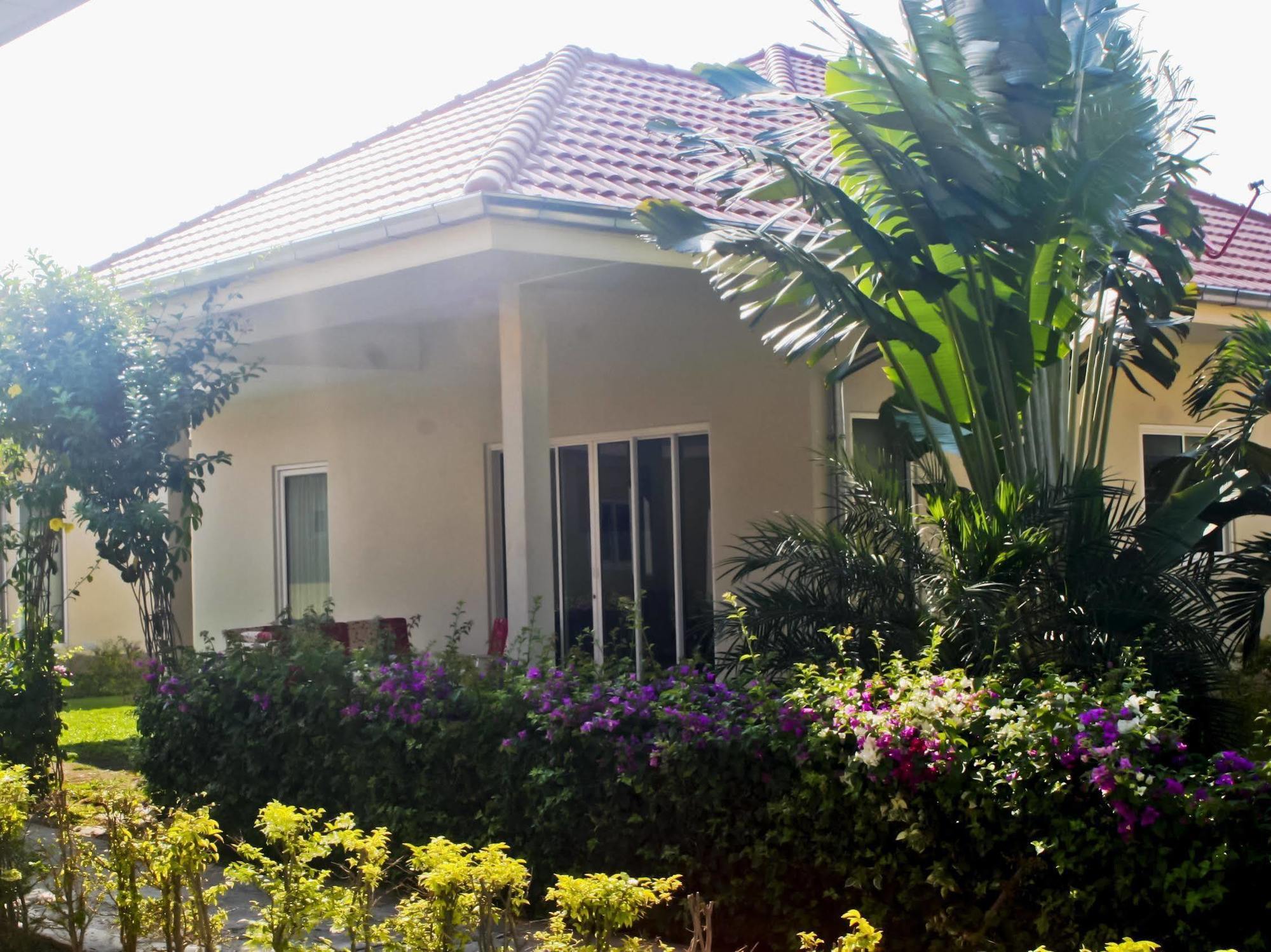 Garden Hills Villa Resort Cha-Am Bagian luar foto