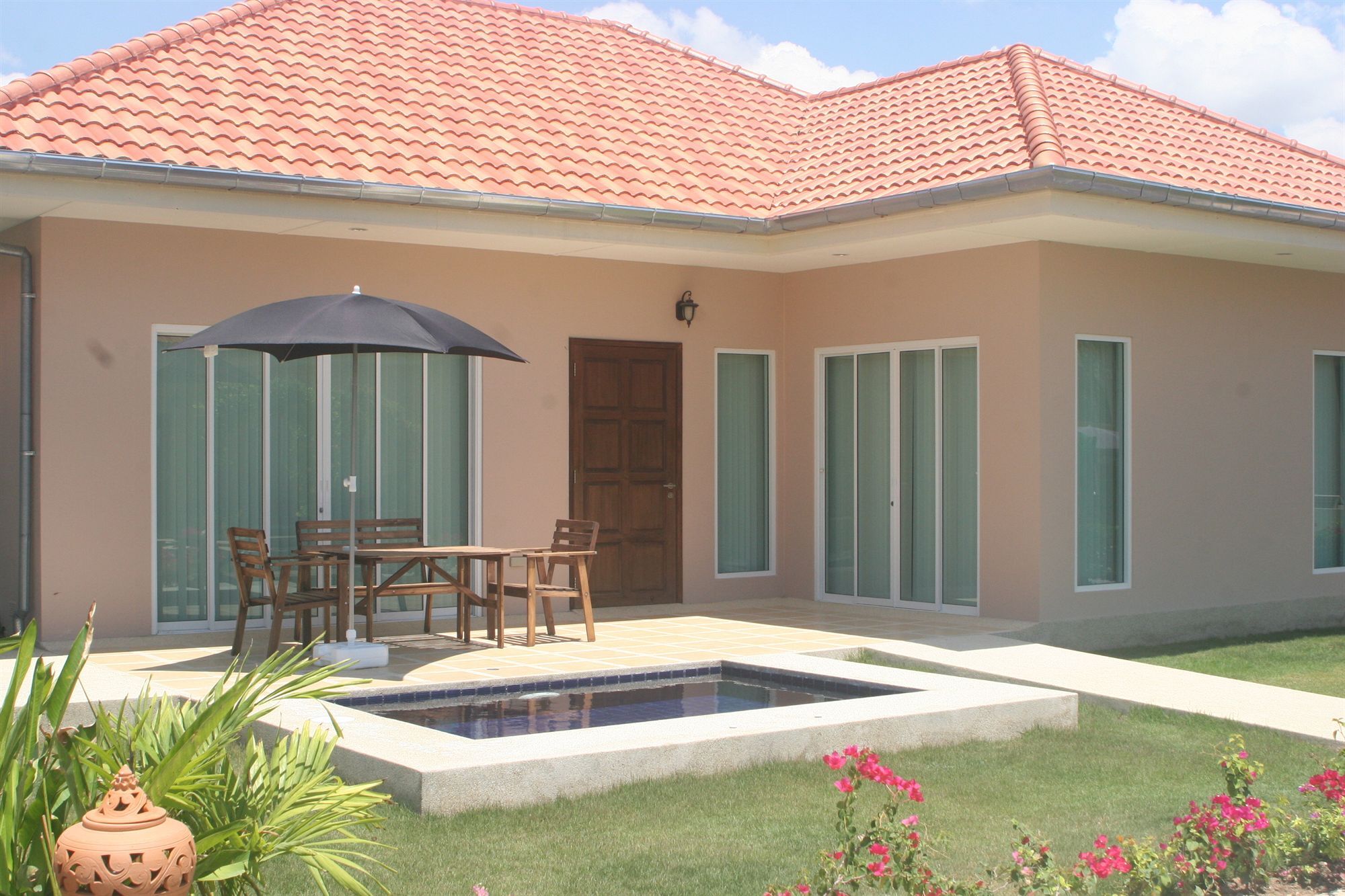 Garden Hills Villa Resort Cha-Am Bagian luar foto