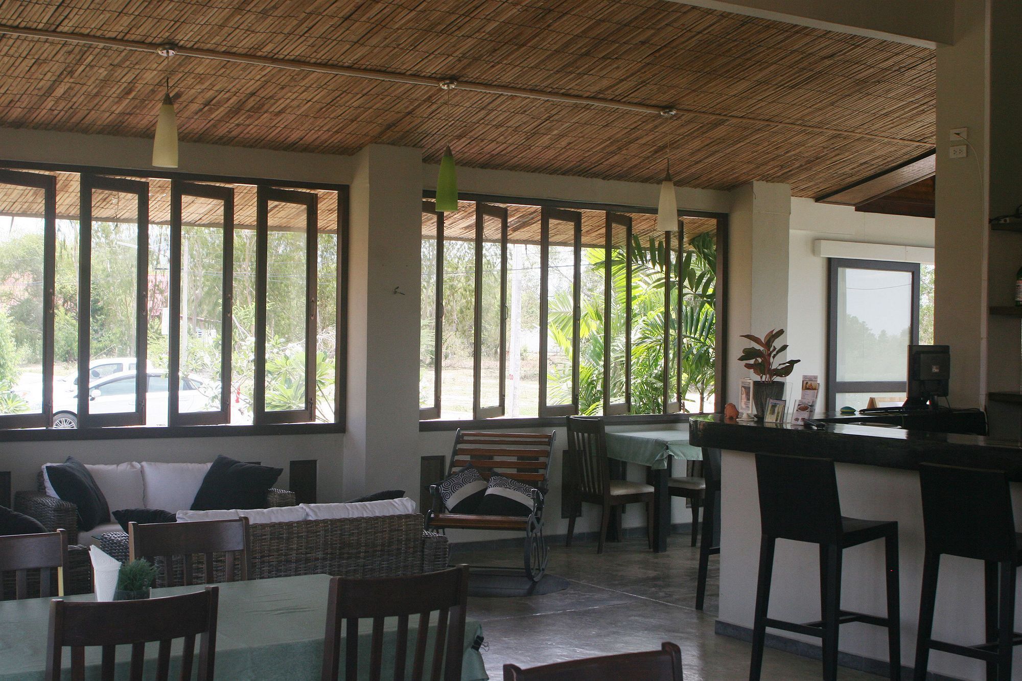Garden Hills Villa Resort Cha-Am Bagian luar foto