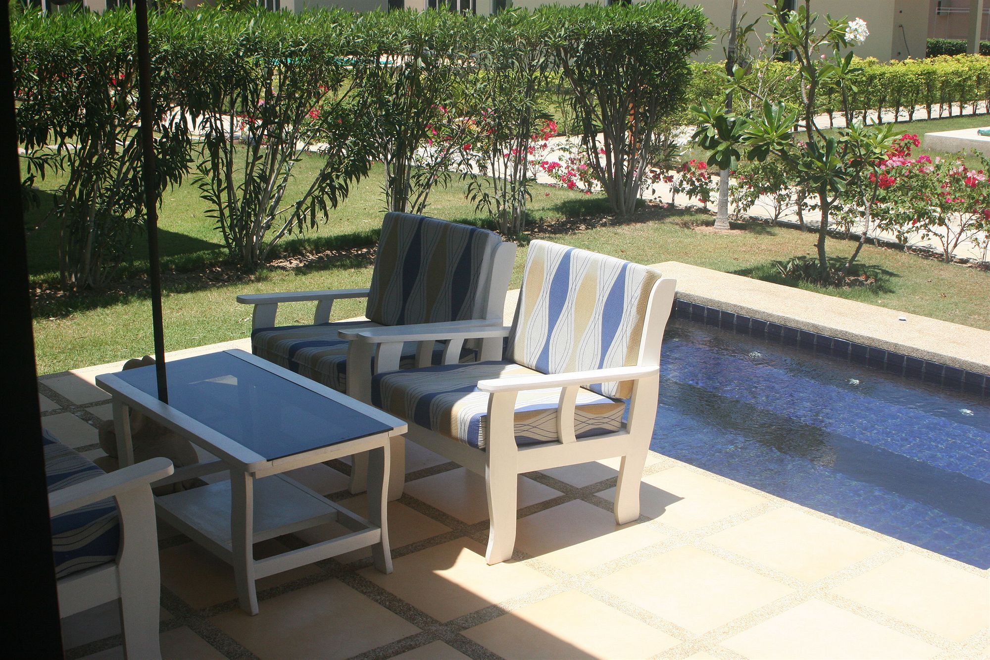 Garden Hills Villa Resort Cha-Am Bagian luar foto